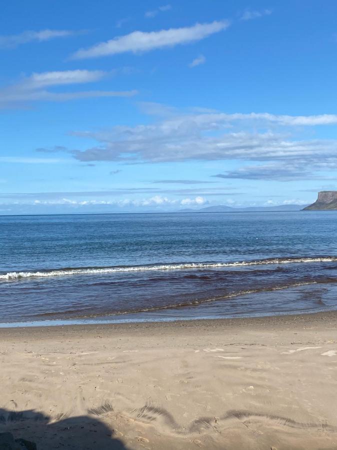 Causeway Coast Apartments Cora Marine Ballycastle Exteriér fotografie